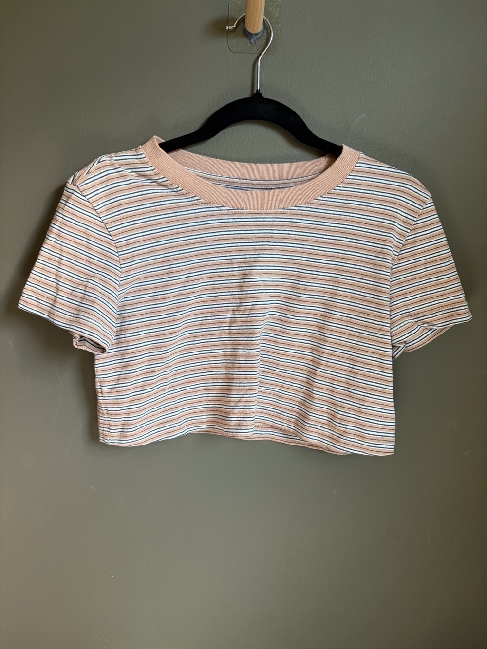 NWOT BDG Short Sleeve Striped Crop Tee